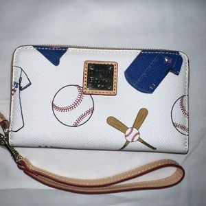 ✅Dooney and Bourne wristlet -Blue Jays.